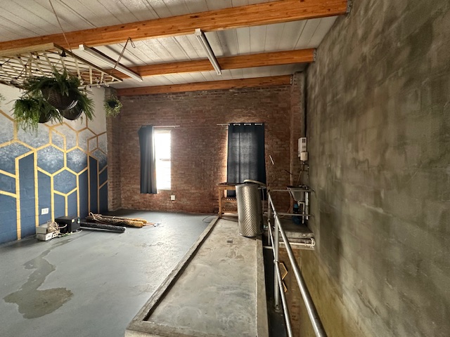 To Let commercial Property for Rent in Maitland Western Cape